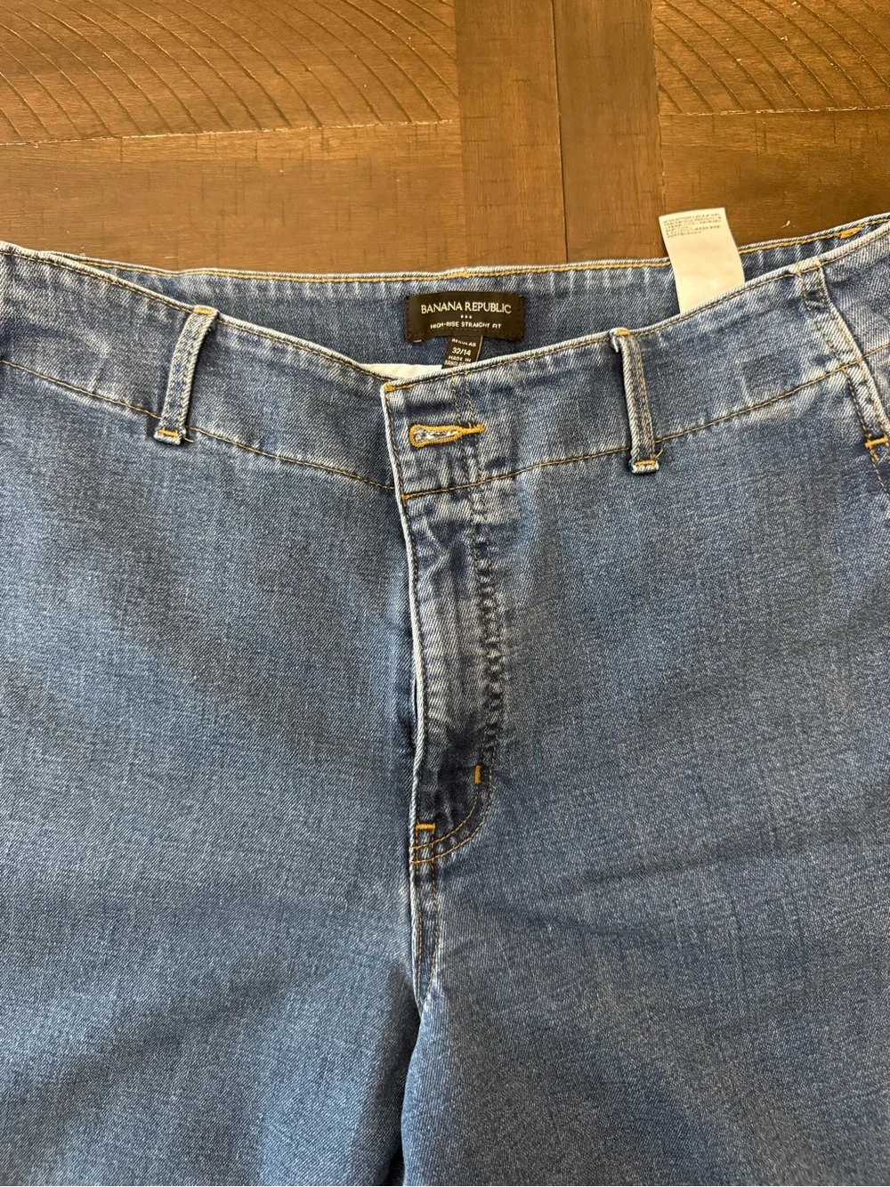 Banana Republic High Rise Straight Fit Dark Wash Women Capri Style Jeans 32x25.